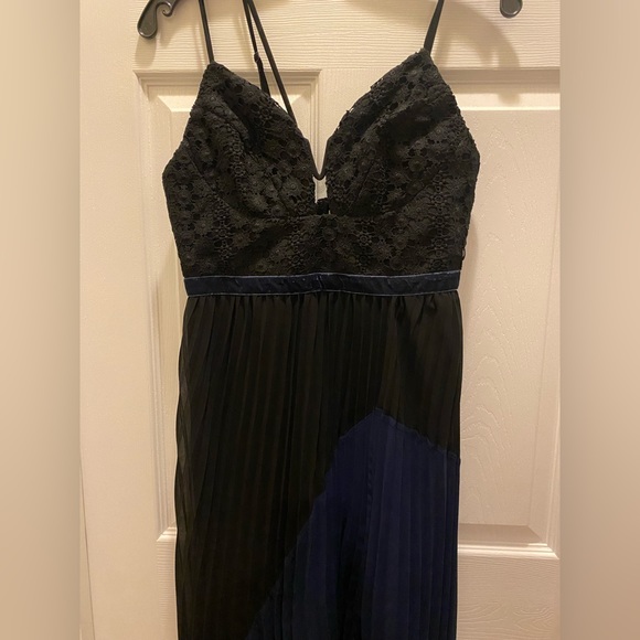 Black and blue gala dress - Picture 1 of 4